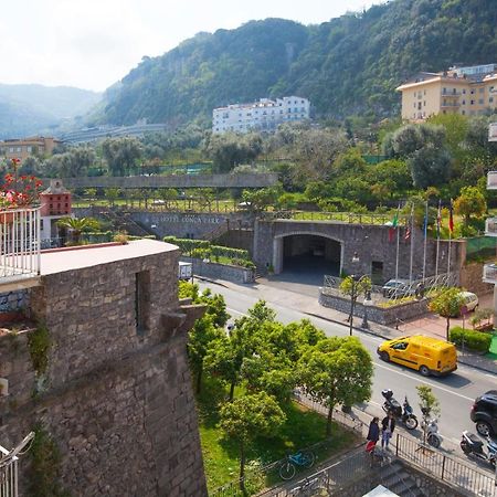 Ulisse Apartment Sorrento Exterior photo