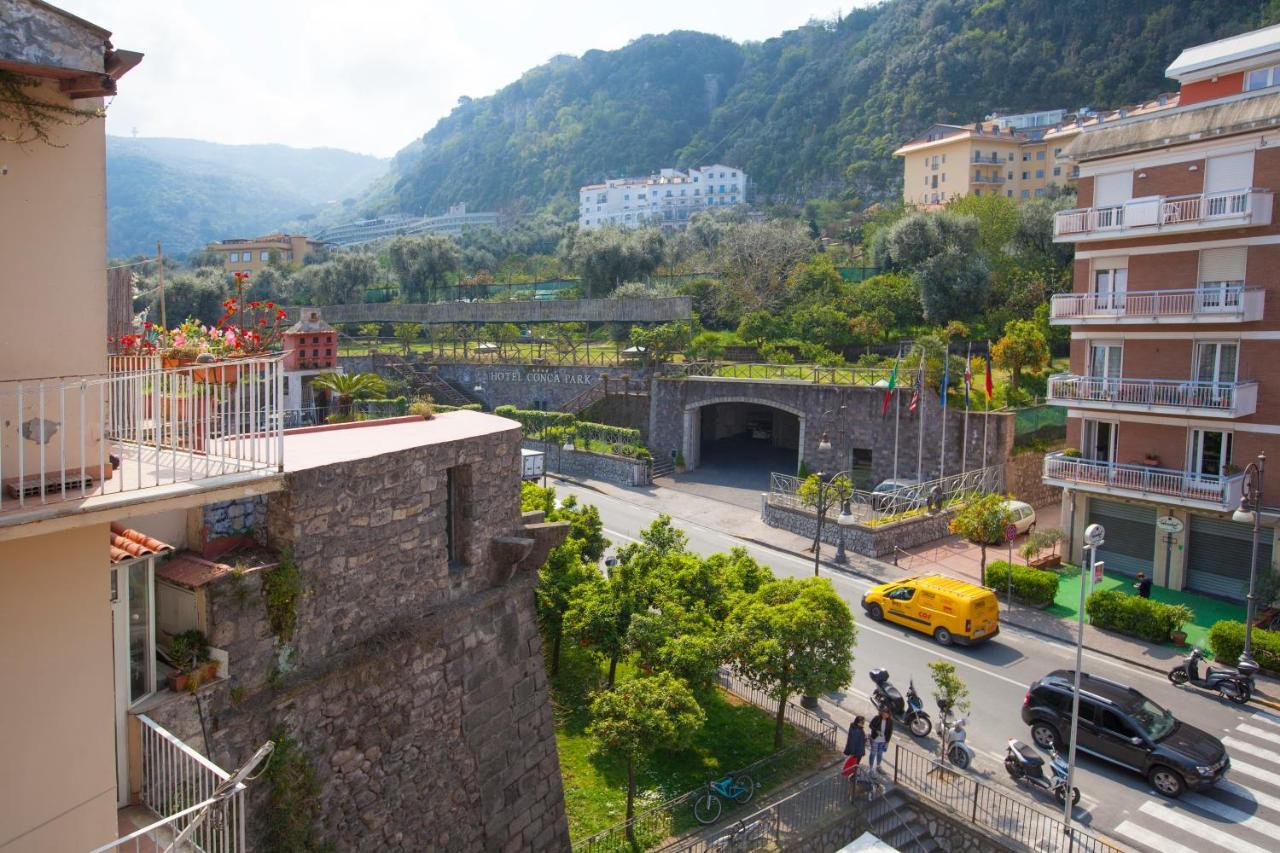 Ulisse Apartment Sorrento Exterior photo